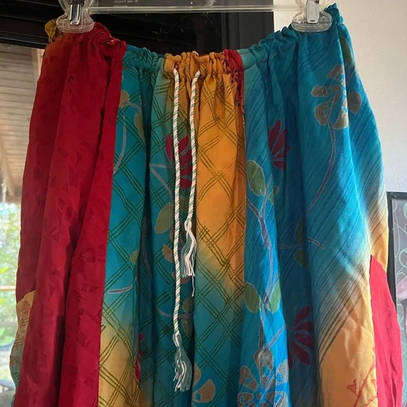 Kantha Bae • Silk Karma Culottes - Picture 7 of 16